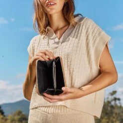 Status Anxiety Yet To Come Wallet -Fashion Bag Store 280c104758268dd24bf9ee4f4284d7d7 6225c6c6 aec4 4726 a91f 72618c2bb244