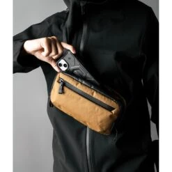 ALPAKA Elements Tech Case Sling Mini (SA) -Fashion Bag Store ALPAKA Elements Tech Case Mini X Pac VX21 Coyote Brown 7 ef9a1d9d 7c0f 44d0 baaa 0ce4e48e7de8