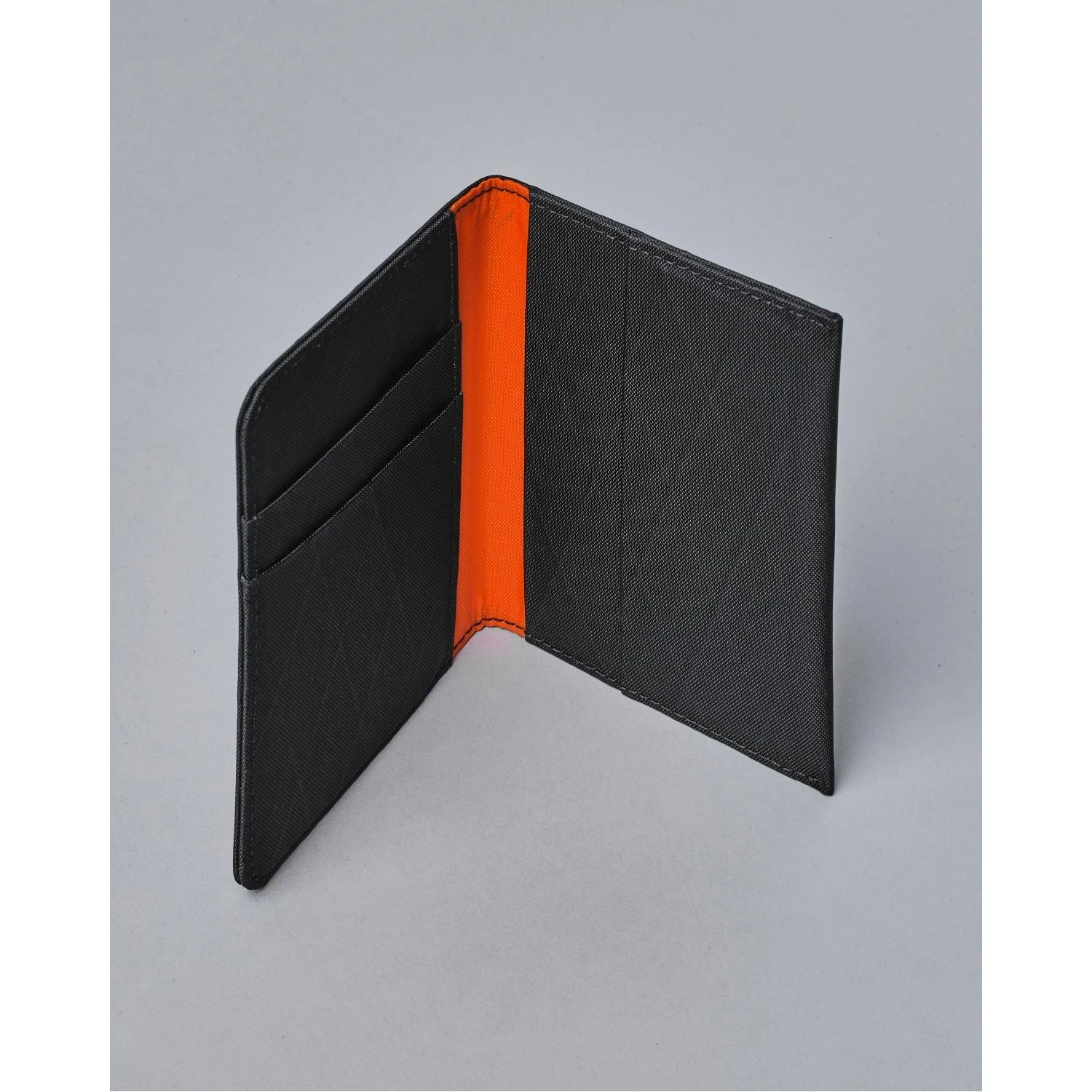 ALPAKA ARK Bifold Wallet X-Pac VX21 2 ALPAKA ARK Bifold Wallet X-Pac VX21 - Image 2