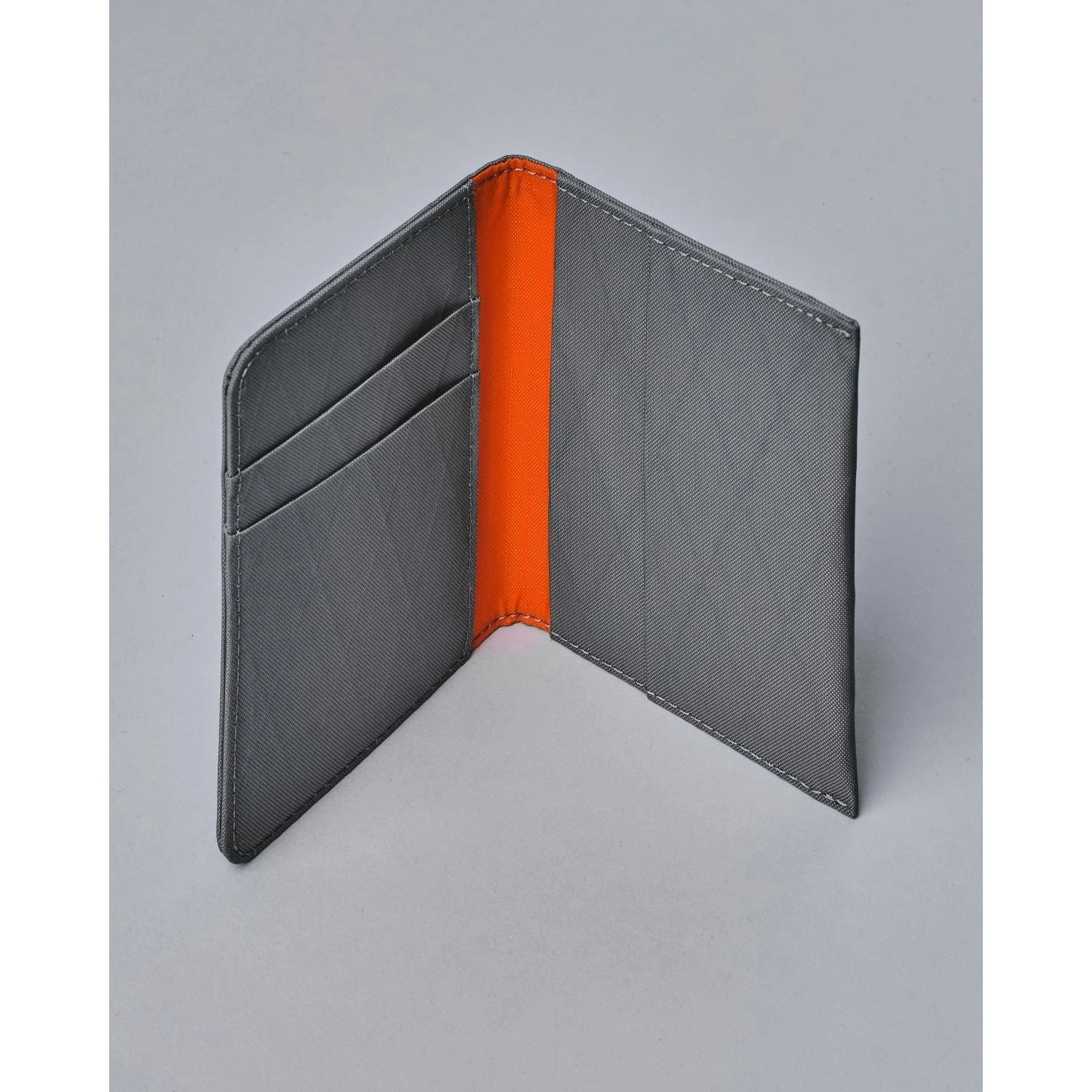 ALPAKA ARK Bifold Wallet X-Pac VX21 17 ALPAKA ARK Bifold Wallet X-Pac VX21 - Image 17