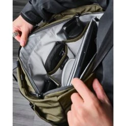 ALPAKA Bravo Tote 600D -Fashion Bag Store Alpaka Bravo Tote 600D Army Green 8 5f330fc9 9bbb 4b74 8508 b720c9f7e62b