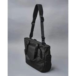 ALPAKA Bravo Tote 600D -Fashion Bag Store Alpaka Bravo Tote 600D Black 7 cad04f48 6cc0 42e5 9bfe 15b8506f2217
