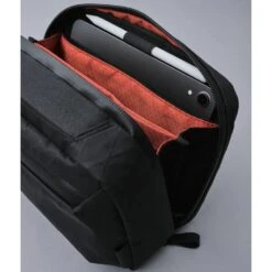 ALPAKA Elements Tech Case Sling Max 23 ALPAKA Elements Tech Case Sling Max -Fashion Bag Store Alpaka Elements Tech Case Max VX21 Black 4 78f2bcc4 8c5b 461c b8f8 5638ff91ad7e