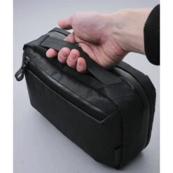 ALPAKA Elements Tech Case Sling Max 27 ALPAKA Elements Tech Case Sling Max -Fashion Bag Store Alpaka Elements Tech Case Max VX21 Black 8 9ecfbd20 d467 407f b32f 1bbd84c3f321