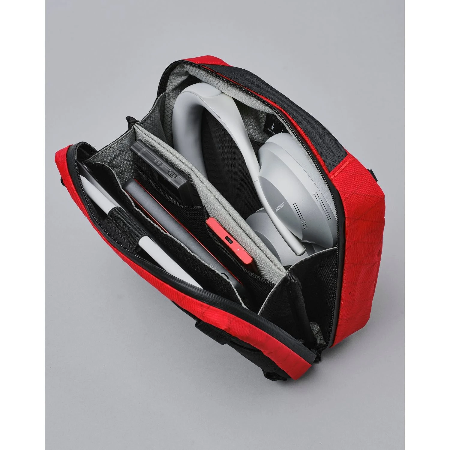 ALPAKA Elements Tech Case Sling Max 15 ALPAKA Elements Tech Case Sling Max - Image 15