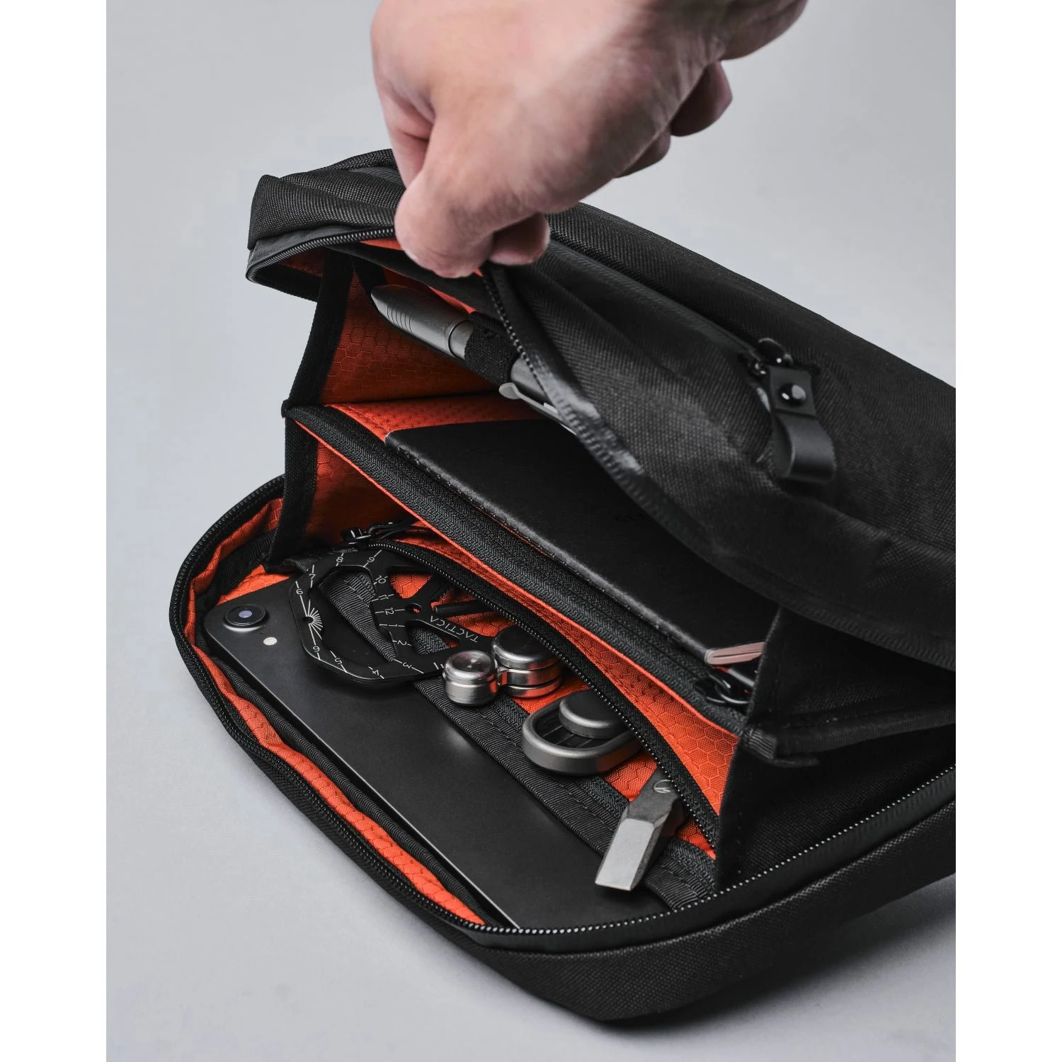 ALPAKA Elements Tech Case Sling 5 ALPAKA Elements Tech Case Sling - Image 5