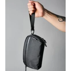 ALPAKA Toiletry Bag -Fashion Bag Store Alpaka Toiletry Bag Black 3 72336bf2 b894 4f4d afa9 b9c360e21d78