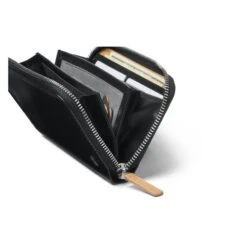 Bellroy Folio Wallet -Fashion Bag Store Bellroy Folio Wallet Black 5 98f233f3 0bf3 4190 9659 1fda4e04d014