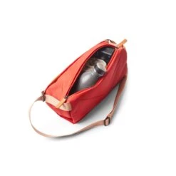 Bellroy Sling -Fashion Bag Store Bellroy Sling Hotsauce 3 f8932f7c 0f73 46bb 91bf 55da1929da6b