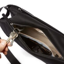 Bellroy Sling -Fashion Bag Store Bellroy Sling Melbourne Black 4 94336d71 8109 473d 9edc ae79acdeac2e