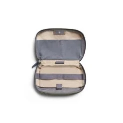 Bellroy Tech Kit (SA) -Fashion Bag Store Bellroy Tech Kit Ranger Green 4 3 d8e9097b d2d8 43e5 b4ae b83d6bfe8976