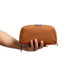 Bellroy Toiletry Kit Plus -Fashion Bag Store Bellroy Toiletry Kit Plus Bronze 8 3 650923e1 e0eb 41dd bd7a 20baccf8de70