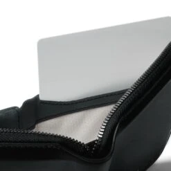Bellroy Zip Wallet (Premium Edition) -Fashion Bag Store Bellroy Zip Wallet Premium Black 7 8dbb229f 4660 49eb 879d 2d0db67404d2