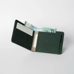 Crossing Bifold Wallet With Coin Pocket RFID -Fashion Bag Store Crossing Bifold Wallet with Coin Pocket RFID Green 5