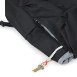 Hellolulu Saro Utility Flap Backpack M Recycled 25 Hellolulu Saro Utility Flap Backpack M Recycled -Fashion Bag Store Hellolulu Saro Utility Flap Backpack M Recycled Black 6 1 4c166133 b2fd 4b88 bbe7 0fb1e538b574