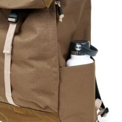 Hellolulu Saro Utility Flap Backpack M Recycled (SA) -Fashion Bag Store Hellolulu Saro Utility Flap Backpack M Recycled Brown 5 1 b106874b ebe3 4a18 a285 40a516f4faa5