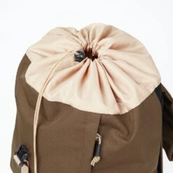 Hellolulu Saro Utility Flap Backpack M Recycled (SA) -Fashion Bag Store Hellolulu Saro Utility Flap Backpack M Recycled Brown 7 1 8d01027c 80ae 4720 9273 49b6d39e79ed