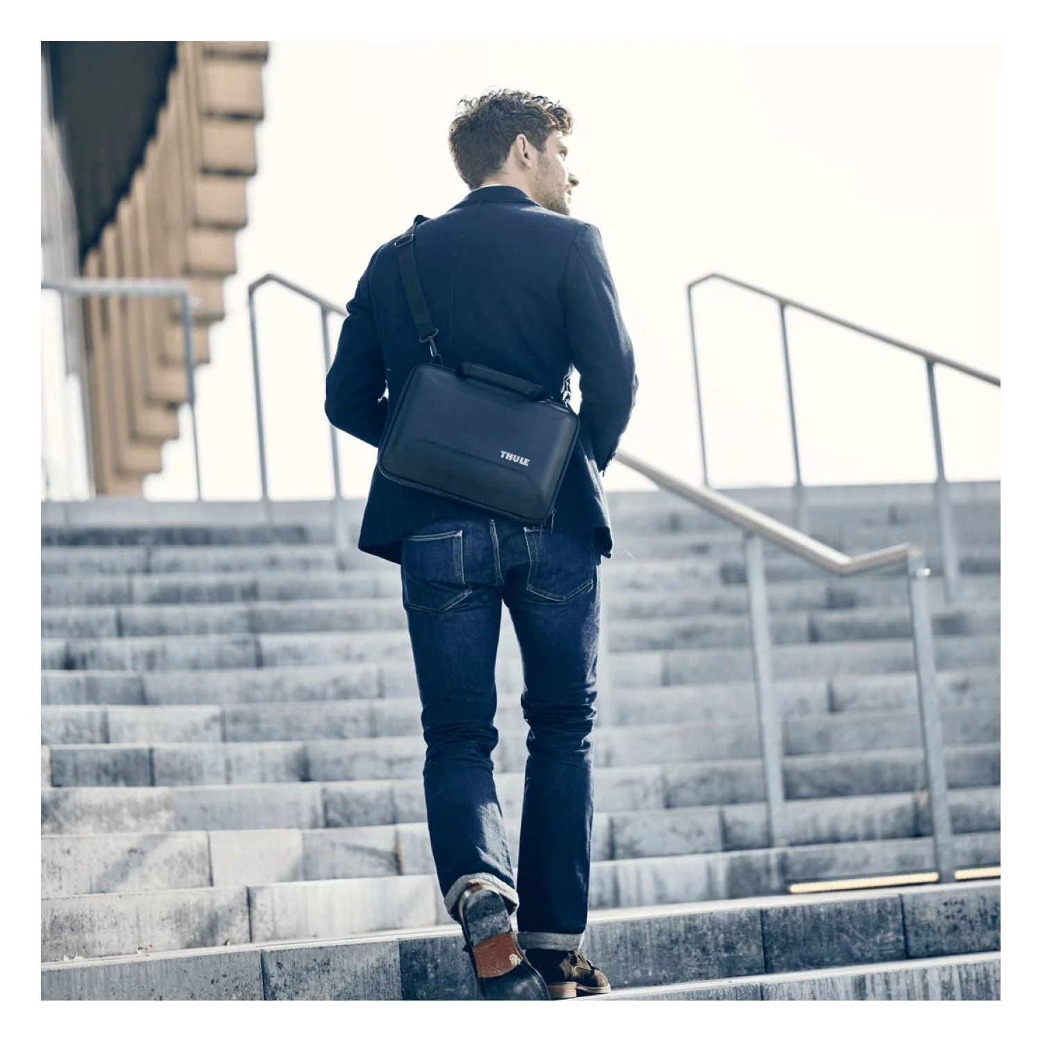 Thule Gauntlet 14" Macbook Pro Attache 5 Thule Gauntlet 14" Macbook Pro Attache - Image 5