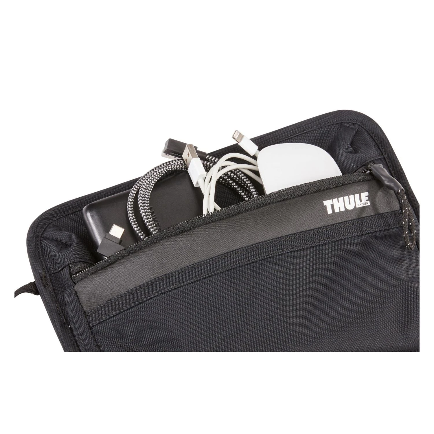 Thule Paramount 2 Cord Pouch Medium 4 Thule Paramount 2 Cord Pouch Medium - Image 4